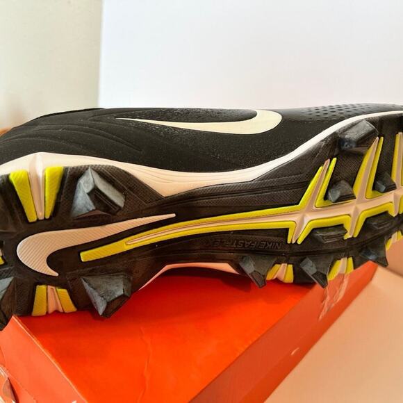 Nike Vapor Ultrafly Keystone black cleats, men\'s size 12, NIB main image 4
